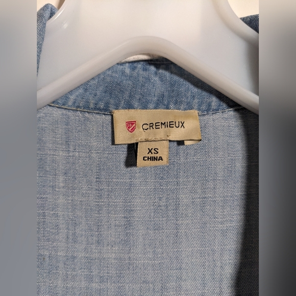 Chambray Button up - Picture 2 of 4